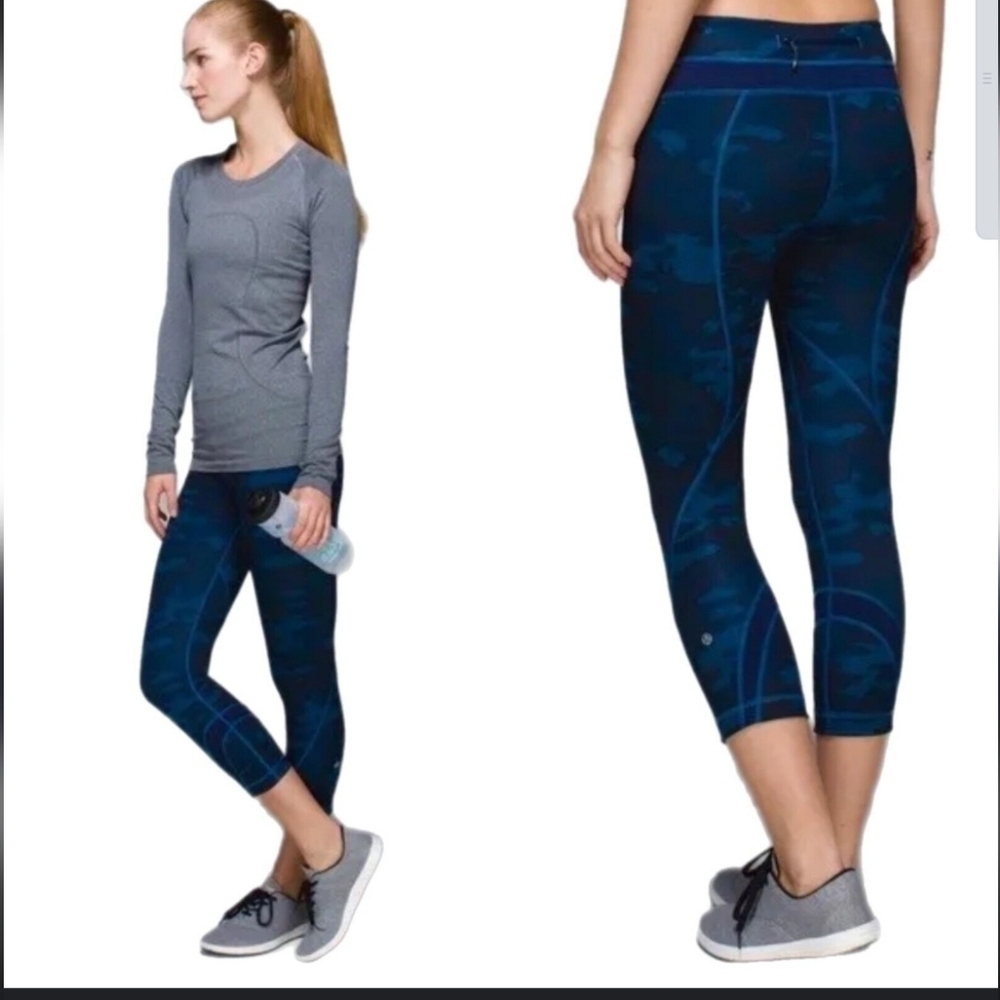 Lululemon Lotus Camo Oil Slick Blue Inkwell Luxtreme Run Inspire Crops sz 4